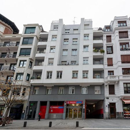 Alhondiga By Staynnapartments Bilbao Bagian luar foto